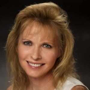 Meet your Posher, Darlene